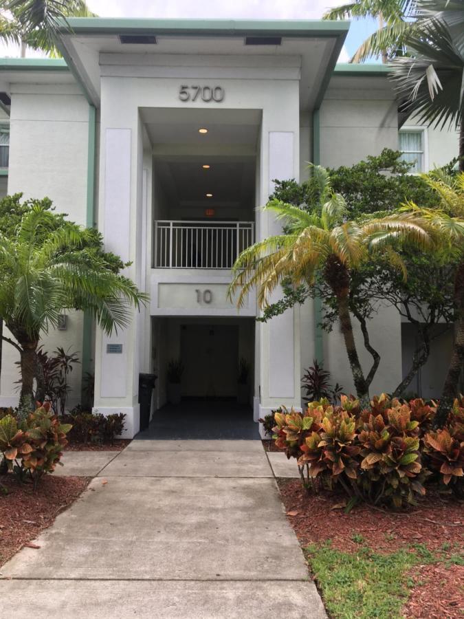 Doral 2-Story Villa 3 Bed 4 Bath At Provident Doral At The Blue Miami エクステリア 写真